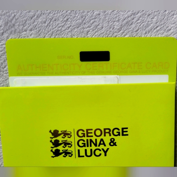 George, Gina & Lucy Fainaway Purse - Picture 3 of 7